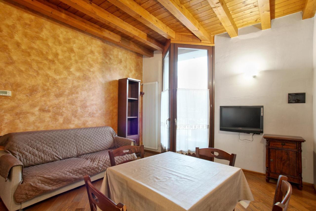 Cozy Lake Como Apartments Valmadrera Εξωτερικό φωτογραφία